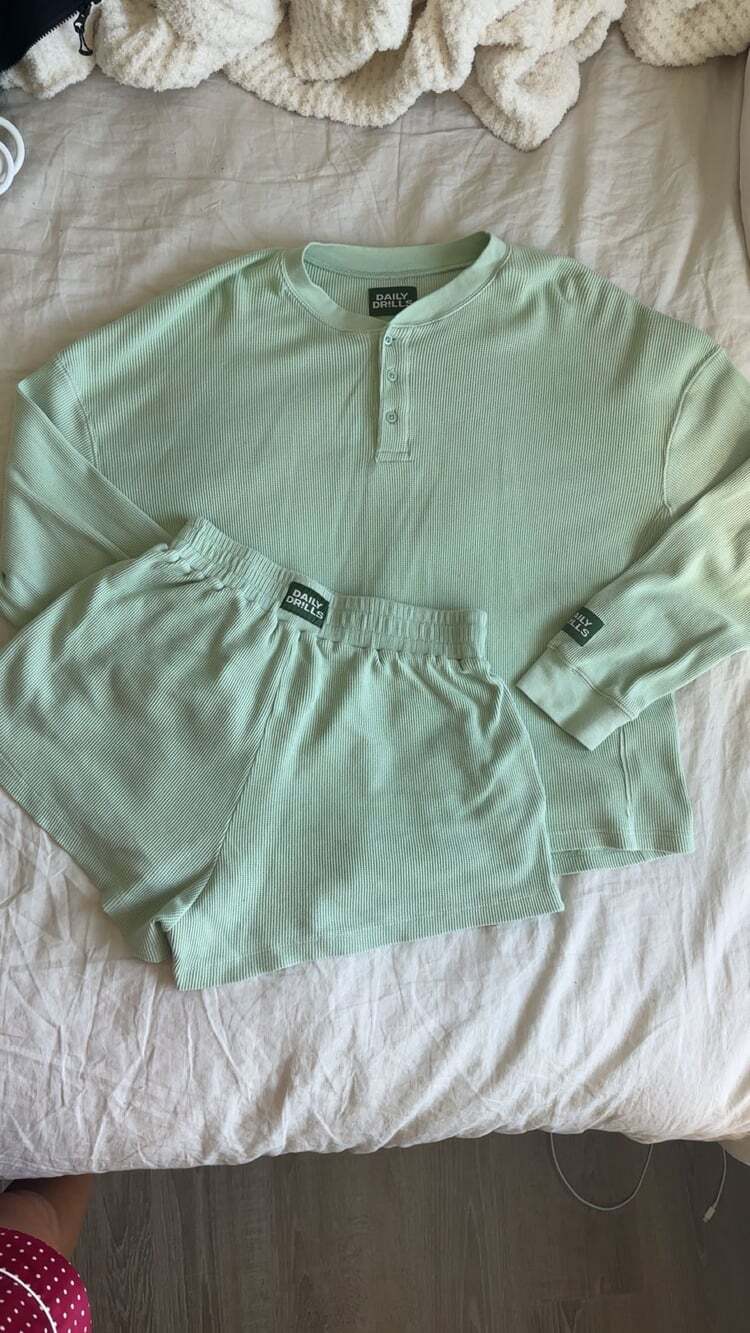 Daily Drills Mint Thermal Set 🍵💚